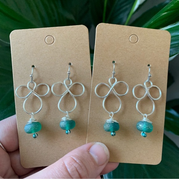• NEW! [Handmade] Boho Earrings • - Picture 10 of 10